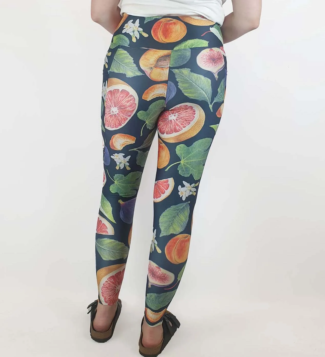 Solomon Street medetteranean fruit print yoga pants size 12