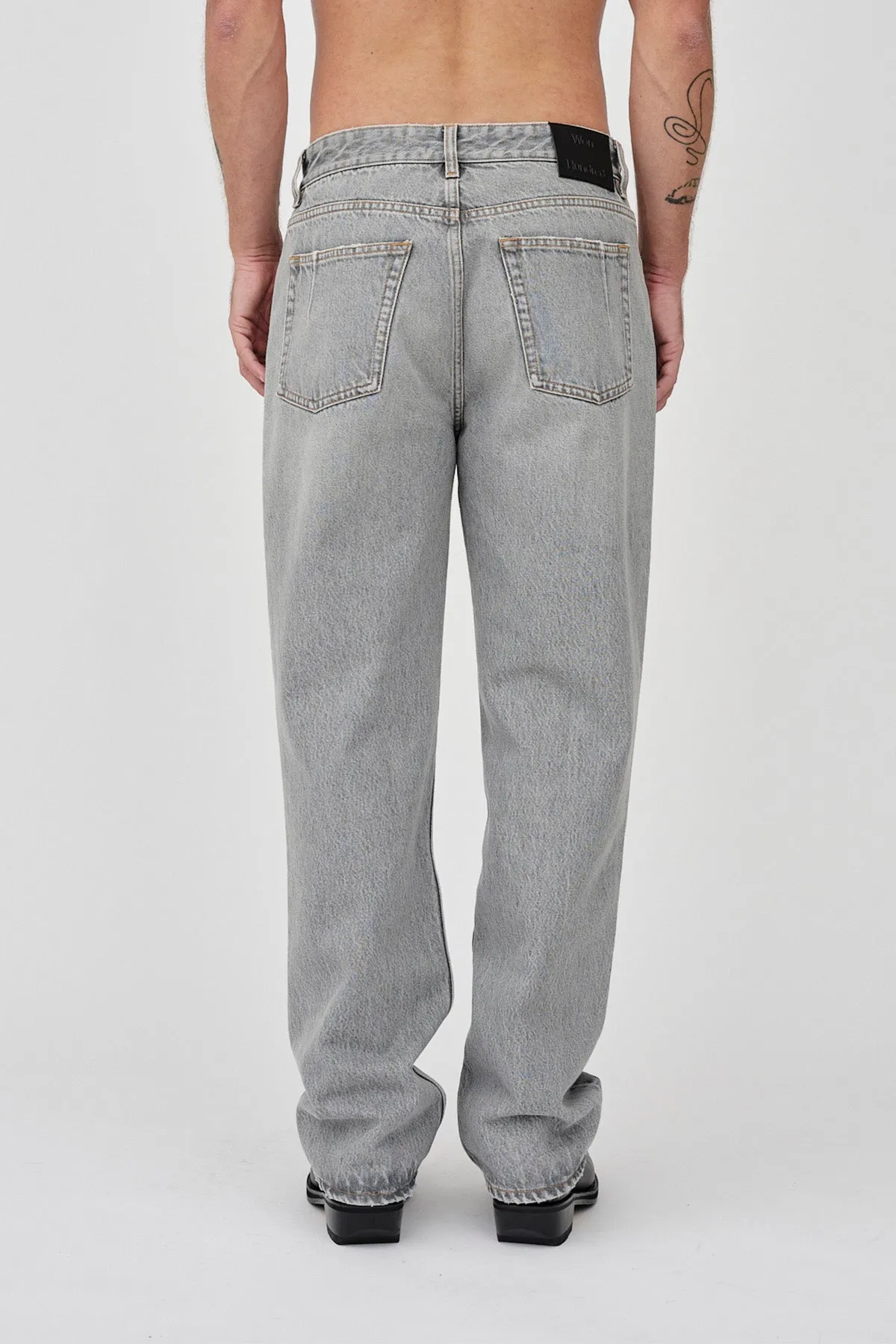 Steve Light Grey 6 - Light Grey