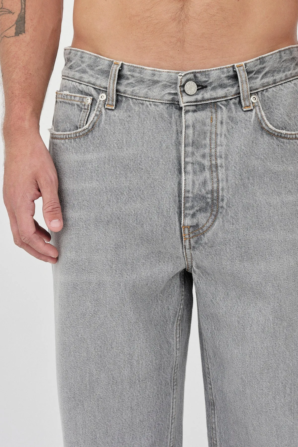 Steve Light Grey 6 - Light Grey
