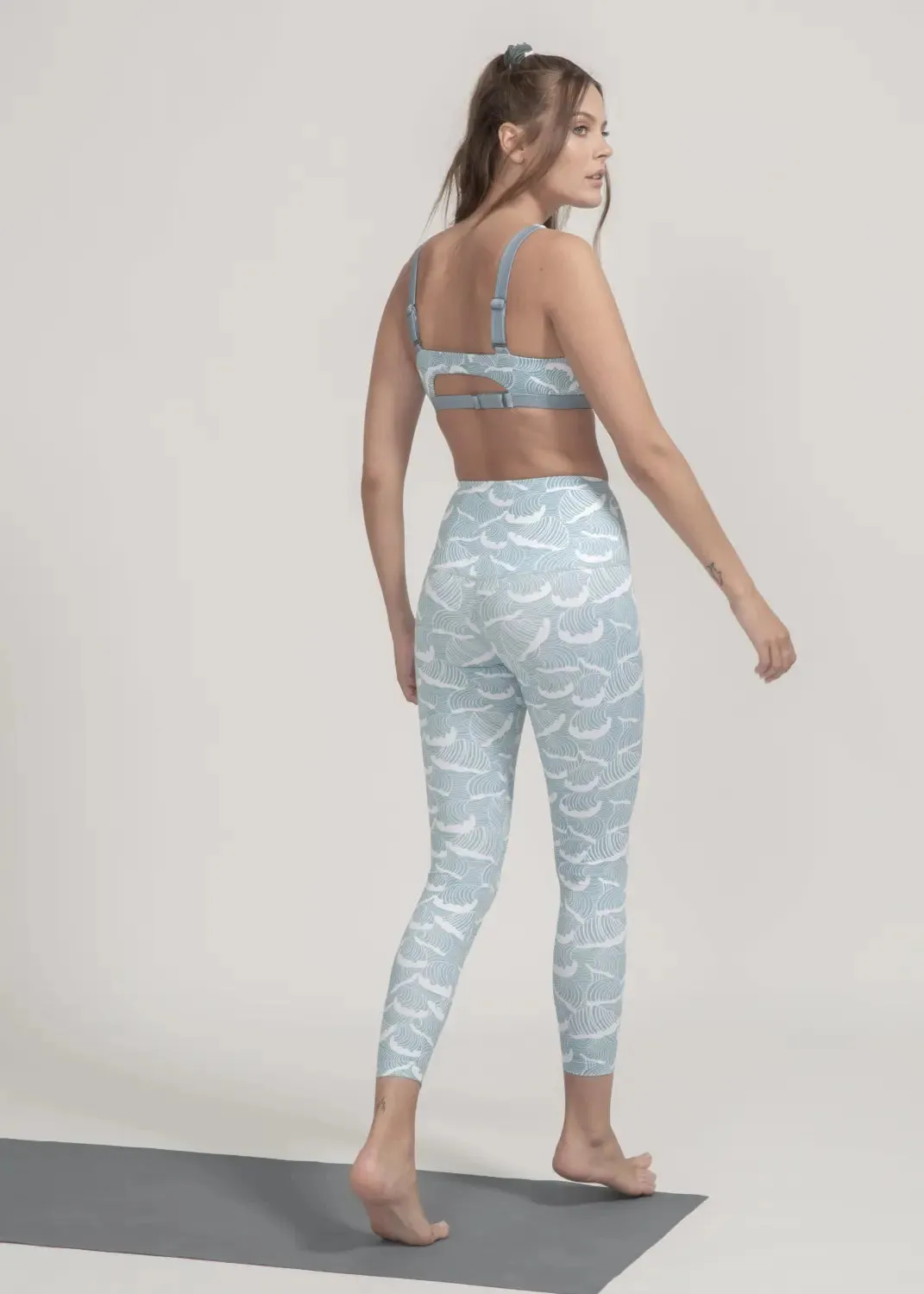 Surf & Yoga Leggings mit Ocean Waves Print