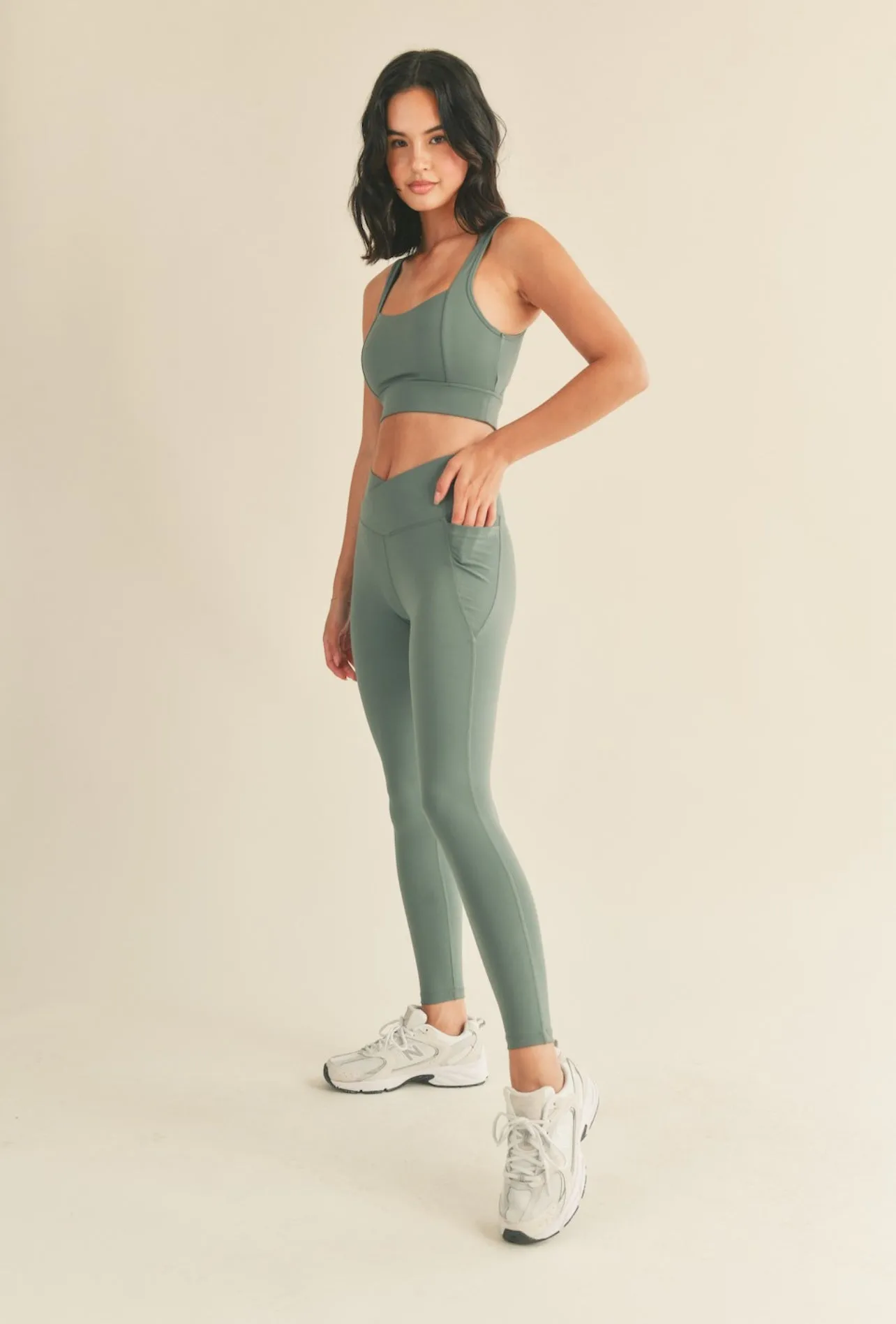 Under Control Active Set (Sage Green)