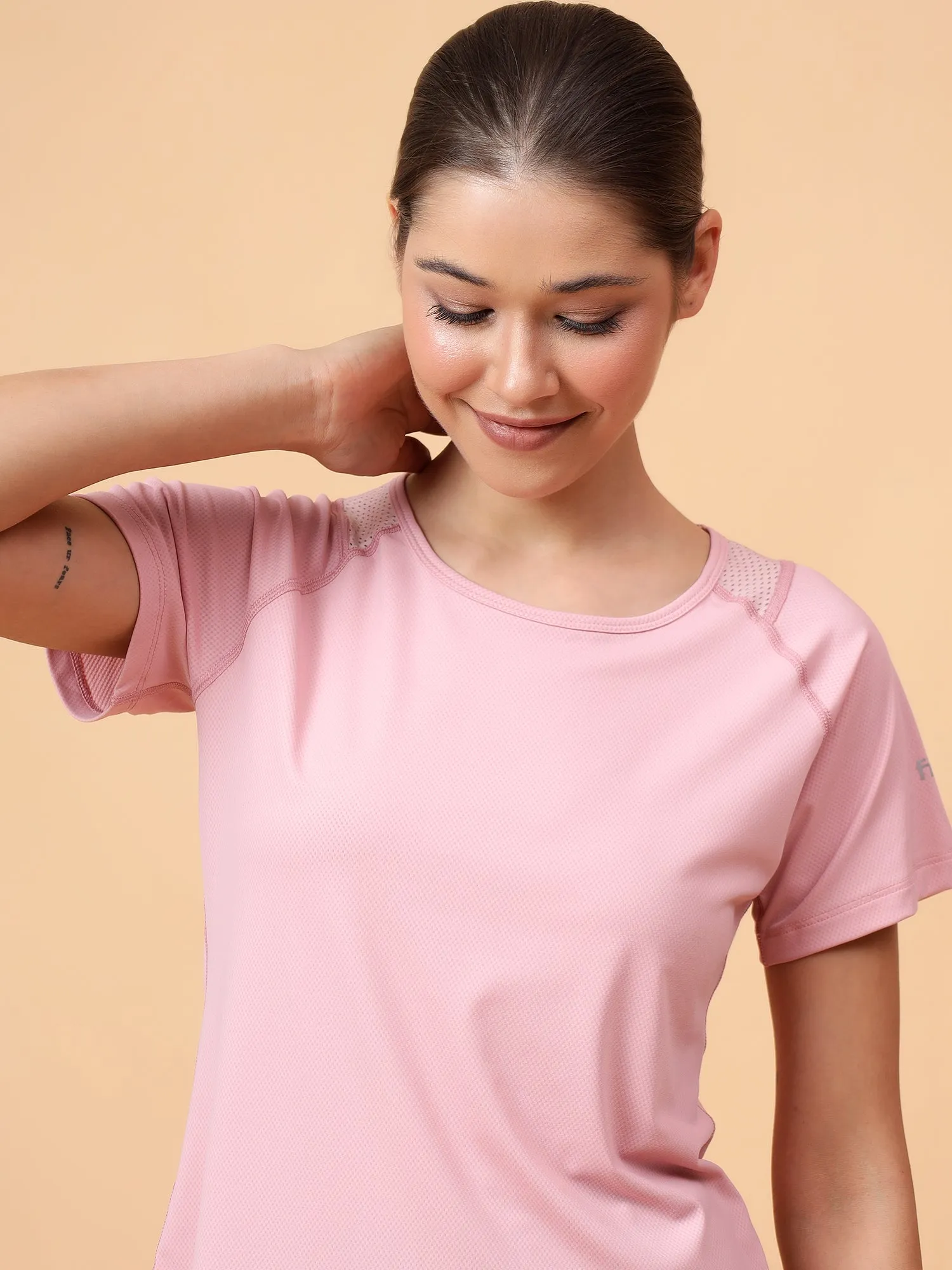 Women's Pink Self Design Training T-shirt